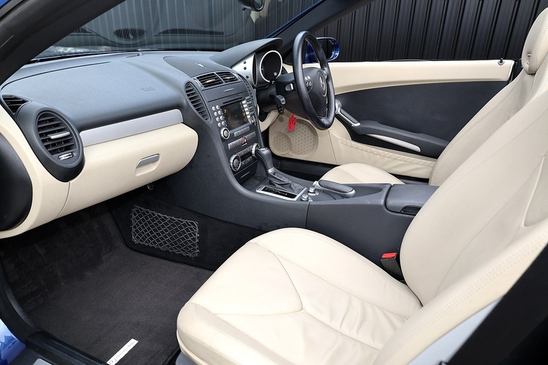 Mercedes-Benz SLK 280 1 Former Keeper + Air Scarf + COMAND + Just Serviced by MB Image 2