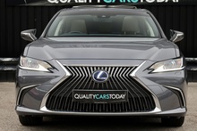 Lexus ES 300h 1 Owner + Full Lexus Main Dealer + VAT Qualifying + Sunroof - Thumb 3