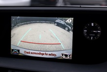 Lexus ES 300h 1 Owner + Full Lexus Main Dealer + VAT Qualifying + Sunroof - Thumb 17