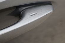 Lexus ES 300h 1 Owner + Full Lexus Main Dealer + VAT Qualifying + Sunroof - Thumb 23