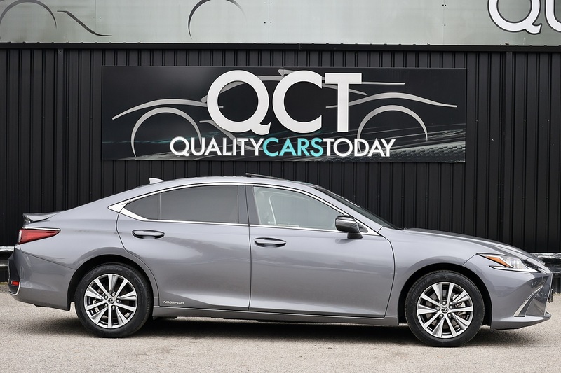Lexus ES 300h 1 Owner + Full Lexus Main Dealer + VAT Qualifying + Sunroof Image 6