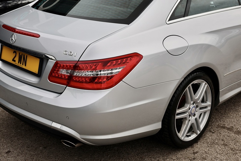 Mercedes-Benz E350 CDI AMG Sport Coupe MB Dealer Plus 1 Owner + Just Serviced by MB + Pano Roof Image 22