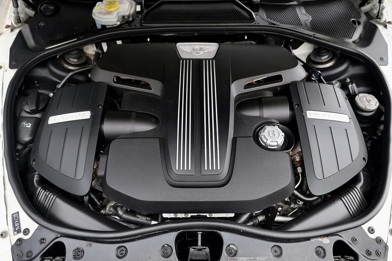Bentley Continental GT V8 S Mulliner Driving Spec + Bentley Sports Exhaust + Huge Spec + New Brakes etc Image 34