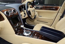 Bentley Continental Flying Spur 4 Former Keepers + Low Tax + High Spec - Thumb 6