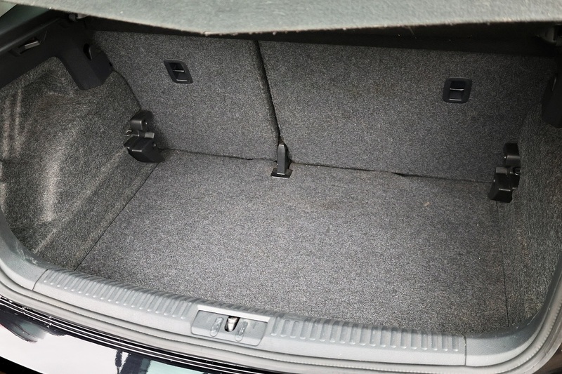 Volkswagen Polo 1.4 TDI 1 Lady Owner + Reverse Camera Image 20