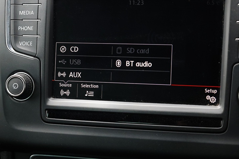 Volkswagen Polo 1.4 TDI 1 Lady Owner + Reverse Camera Image 24