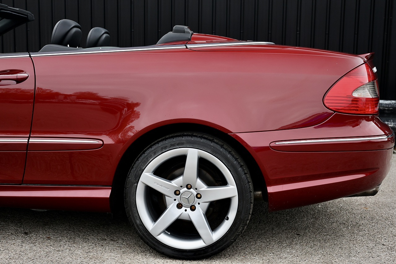Mercedes-Benz CLK 200K AMG Sport Convertible Full Service History + Heated Seats + COMAND - Large 24