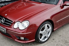 Mercedes-Benz CLK 200K AMG Sport Convertible Full Service History + Heated Seats + COMAND - Thumb 22