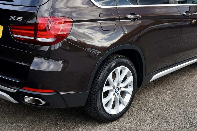 BMW X5 xDrive30d BMW Individual BMW Individual  +  £10k Options + Full BMW Main Dealer History Image 16