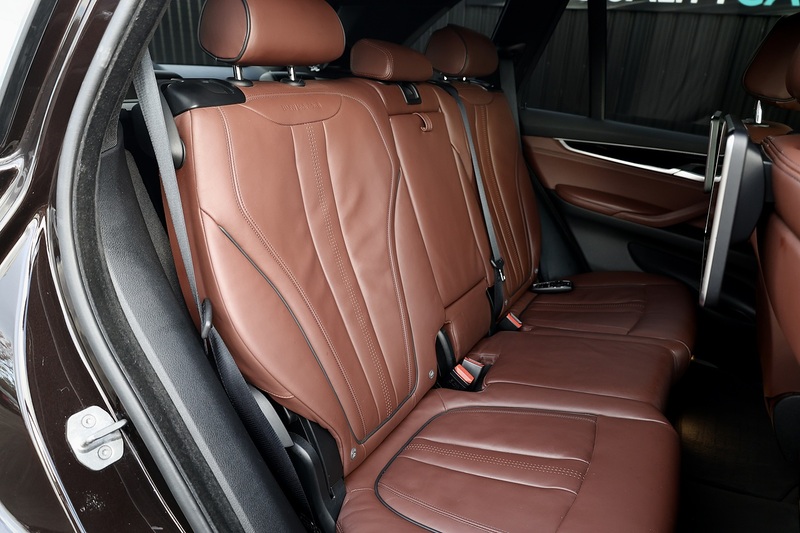 BMW X5 xDrive30d BMW Individual BMW Individual  +  £10k Options + Full BMW Main Dealer History Image 25