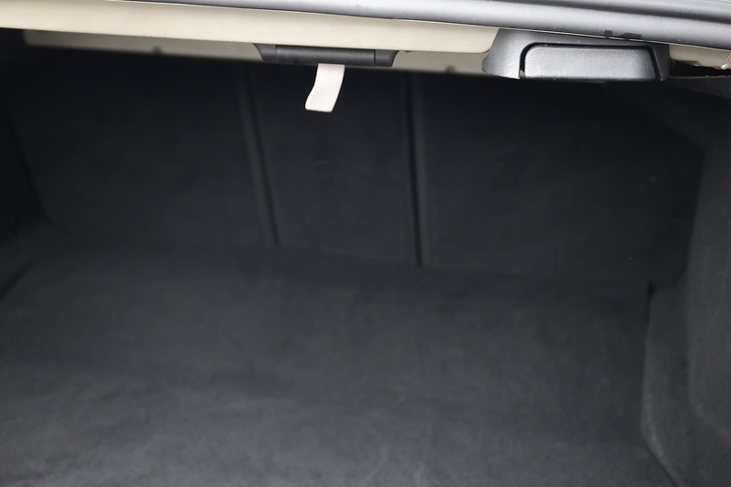 Mercedes-Benz E220d AMG Line Coupe Full Mercedes Main Dealer History + Pano Roof Image 28