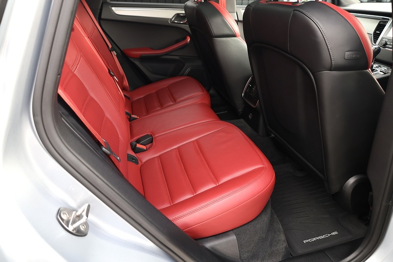 Porsche Macan GTS Full Porsche Main Dealer History + Pano Roof + Air Suspension Image 26