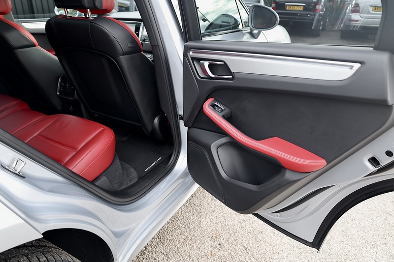 Porsche Macan GTS Full Porsche Main Dealer History + Pano Roof + Air Suspension Image 27