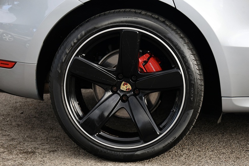 Porsche Macan GTS Full Porsche Main Dealer History + Pano Roof + Air Suspension Image 42