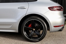 Porsche Macan GTS Full Porsche Main Dealer History + Pano Roof + Air Suspension - Thumb 39