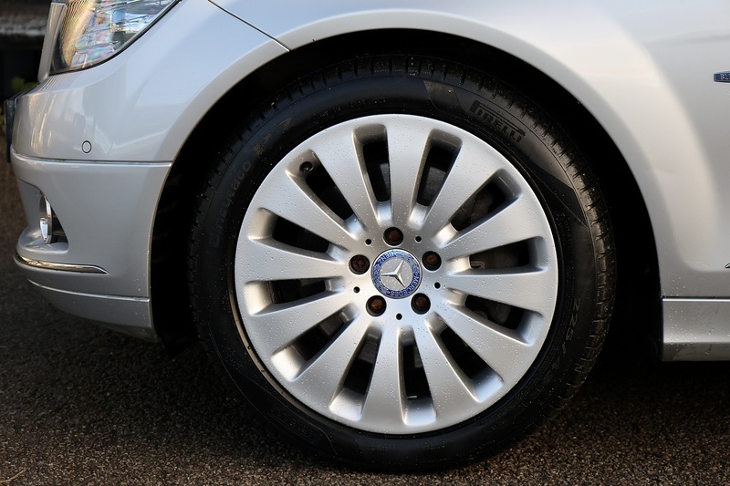 Mercedes-Benz C350 CDI Elegance 2 Former Keepers + Just Serviced by MB + New Sub-Frame by Mercedes Image 27