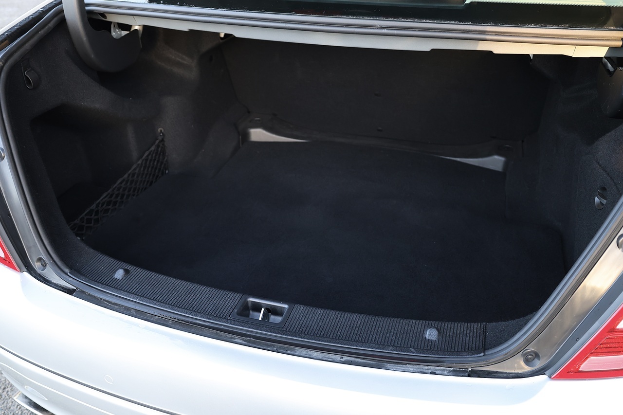 Mercedes-Benz C350 CDI Elegance 2 Former Keepers + Just Serviced by MB + New Sub-Frame by Mercedes - Large 31