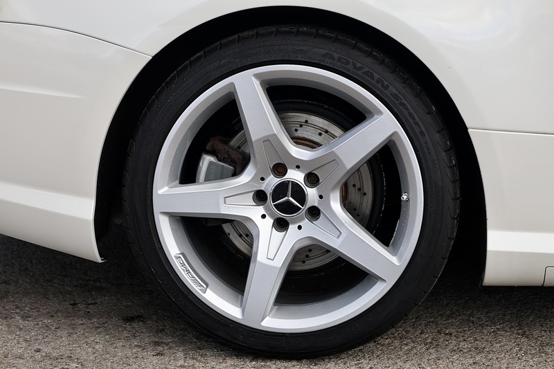 Mercedes-Benz SL 400 AMG Sport Panoramic Roof + AirScarf + Harmon Kardon Image 39