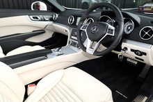 Mercedes-Benz SL 400 AMG Sport Panoramic Roof + AirScarf + Harmon Kardon - Thumb 9
