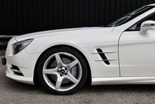 Mercedes-Benz SL 400 AMG Sport Panoramic Roof + AirScarf + Harmon Kardon - Thumb 35