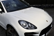 Porsche Macan Turbo 2 Former Keepers + Pano Roof + Air Suspension + Digital TV - Thumb 6