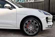 Porsche Macan Turbo 2 Former Keepers + Pano Roof + Air Suspension + Digital TV - Thumb 24