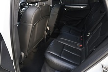 Porsche Macan Turbo 2 Former Keepers + Pano Roof + Air Suspension + Digital TV - Thumb 49