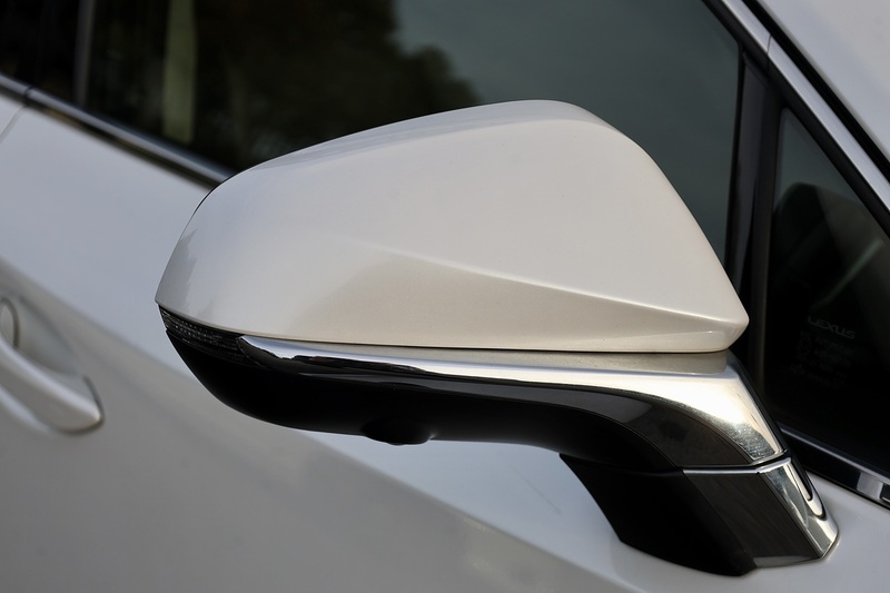 Lexus NX300h Premier Full Lexus Main Dealer + Lexus Warranty + Pano Roof Image 14