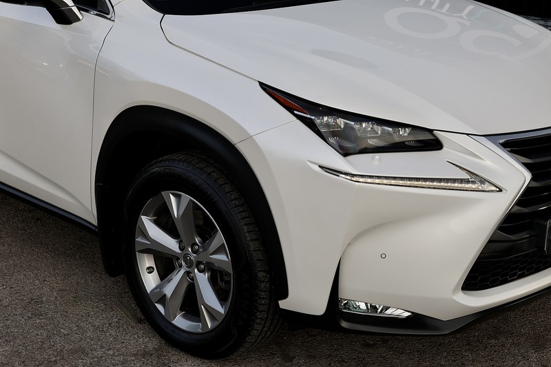 Lexus NX300h Premier Full Lexus Main Dealer + Lexus Warranty + Pano Roof Image 29