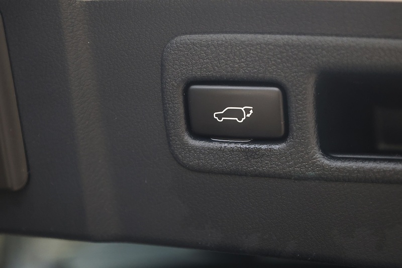 Lexus NX300h Premier Full Lexus Main Dealer + Lexus Warranty + Pano Roof Image 32