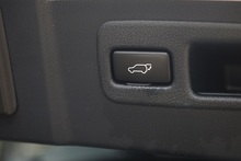 Lexus NX300h Premier Full Lexus Main Dealer + Lexus Warranty + Pano Roof - Thumb 32