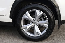 Lexus NX300h Premier Full Lexus Main Dealer + Lexus Warranty + Pano Roof - Thumb 44