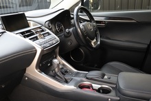 Lexus NX300h Premier Full Lexus Main Dealer + Lexus Warranty + Pano Roof - Thumb 8