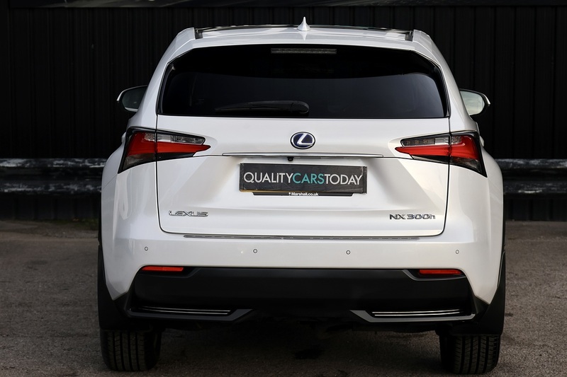 Lexus NX300h Premier Full Lexus Main Dealer + Lexus Warranty + Pano Roof Image 4