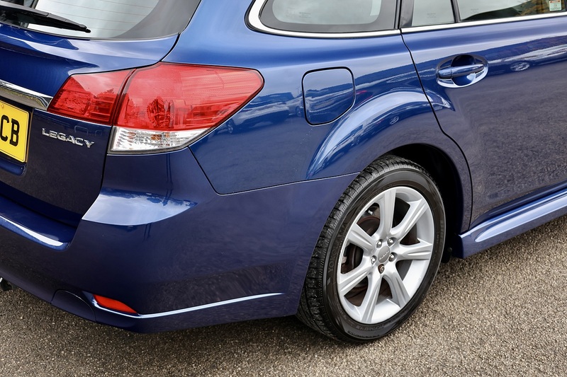 Subaru Legacy Estate 2 Former Keepers + Subaru Main Dealer History + Sunroof + Heated Leather Image 16