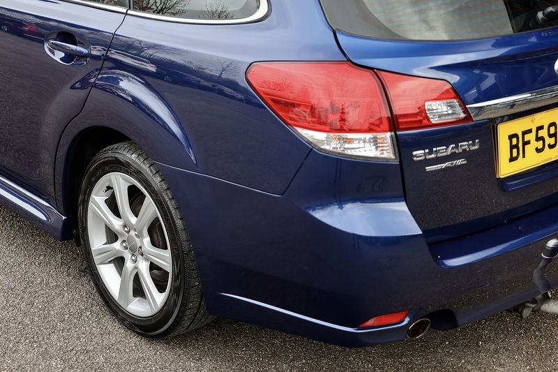 Subaru Legacy Estate 2 Former Keepers + Subaru Main Dealer History + Sunroof + Heated Leather Image 34