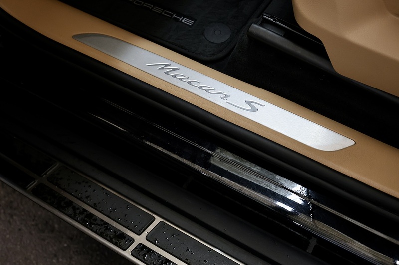Porsche Macan S 1 Lady Owner + Full Service History + Rare Spec Image 21