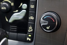 Volvo XC70 D3 AWD Full Volvo Main Dealer History inc.Cambelt - Thumb 15