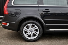 Volvo XC70 D3 AWD Full Volvo Main Dealer History inc.Cambelt - Thumb 24