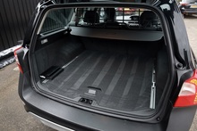 Volvo XC70 D3 AWD Full Volvo Main Dealer History inc.Cambelt - Thumb 28