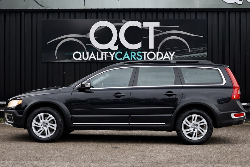 Volvo XC70 D3 AWD Full Volvo Main Dealer History inc.Cambelt Image 1