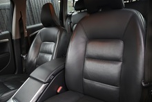 Volvo XC70 D3 AWD Full Volvo Main Dealer History inc.Cambelt - Thumb 12