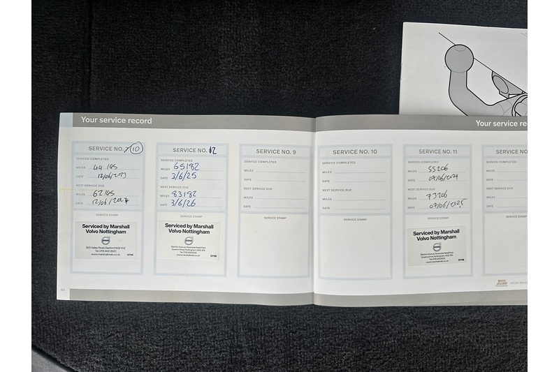 Volvo XC70 D3 AWD Full Volvo Main Dealer History inc.Cambelt Image 40