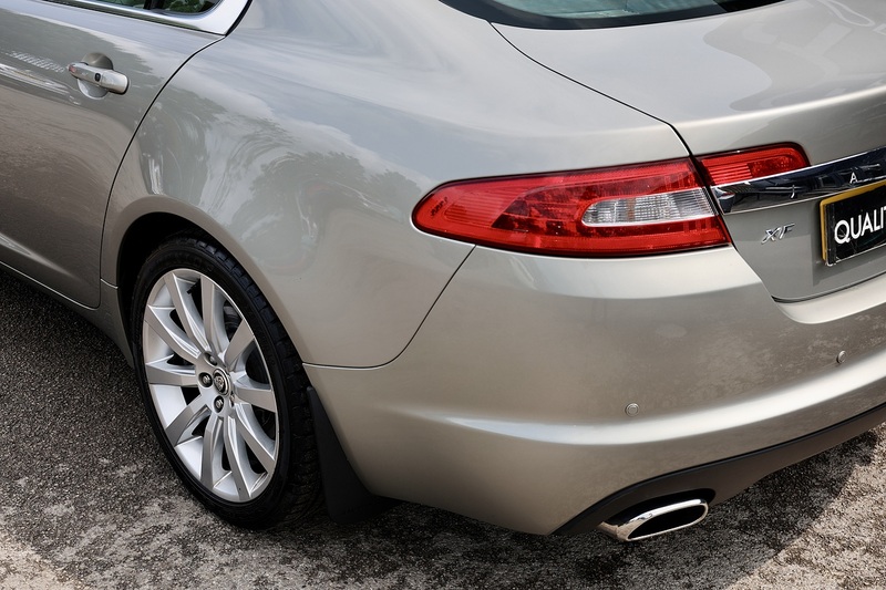 Jaguar XF Premium Luxury Full Service History + Exceptional Condition Image 46