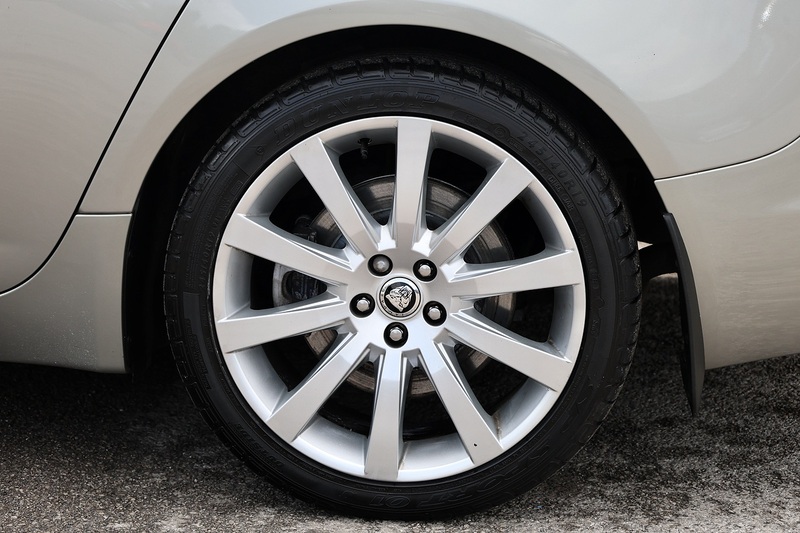 Jaguar XF Premium Luxury Full Service History + Exceptional Condition Image 49