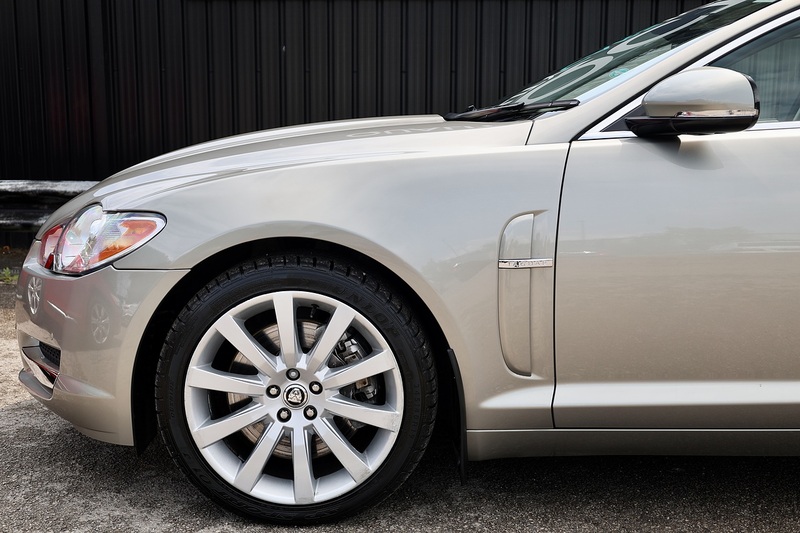 Jaguar XF Premium Luxury Full Service History + Exceptional Condition Image 43