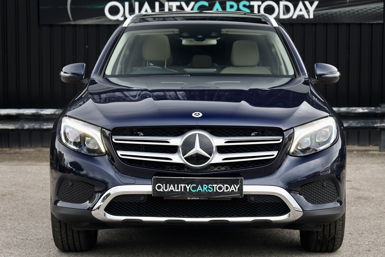 Mercedes-Benz GLC 250d Sport 1 Owner + 4Matic + Premium Plus Pack + Driving Assistance Pack - Large 3