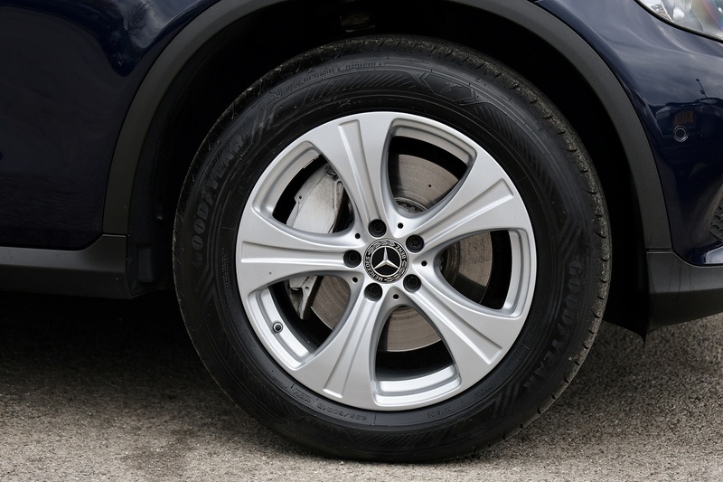 Mercedes-Benz GLC 250d Sport 1 Owner + 4Matic + Premium Plus Pack + Driving Assistance Pack Image 43