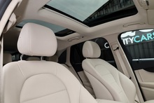 Mercedes-Benz GLC 250d Sport 1 Owner + 4Matic + Premium Plus Pack + Driving Assistance Pack - Thumb 8