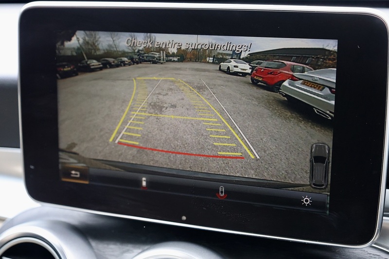 Mercedes-Benz GLC 250d Sport 1 Owner + 4Matic + Premium Plus Pack + Driving Assistance Pack Image 31